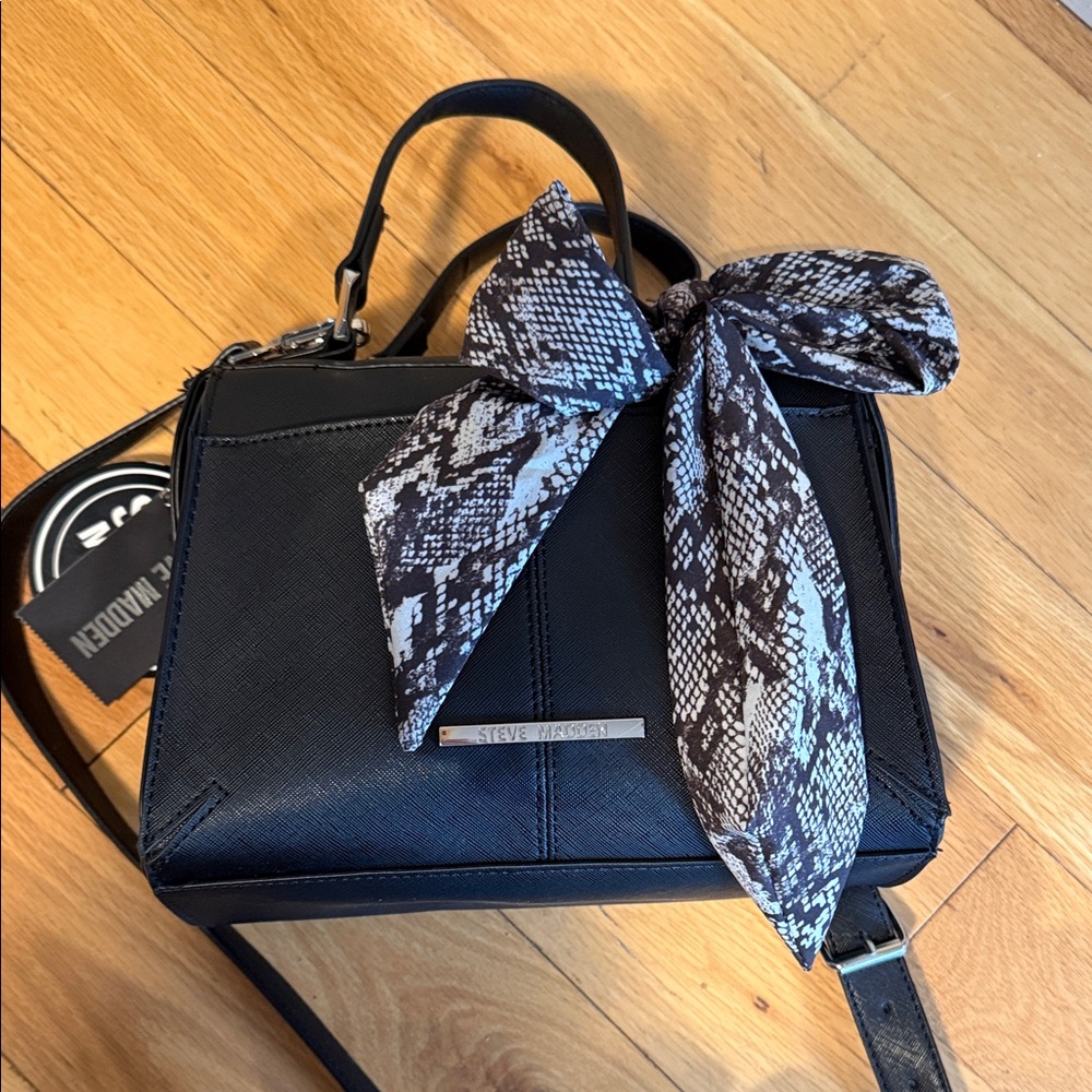 Steve Madden black shoulder bag NWT